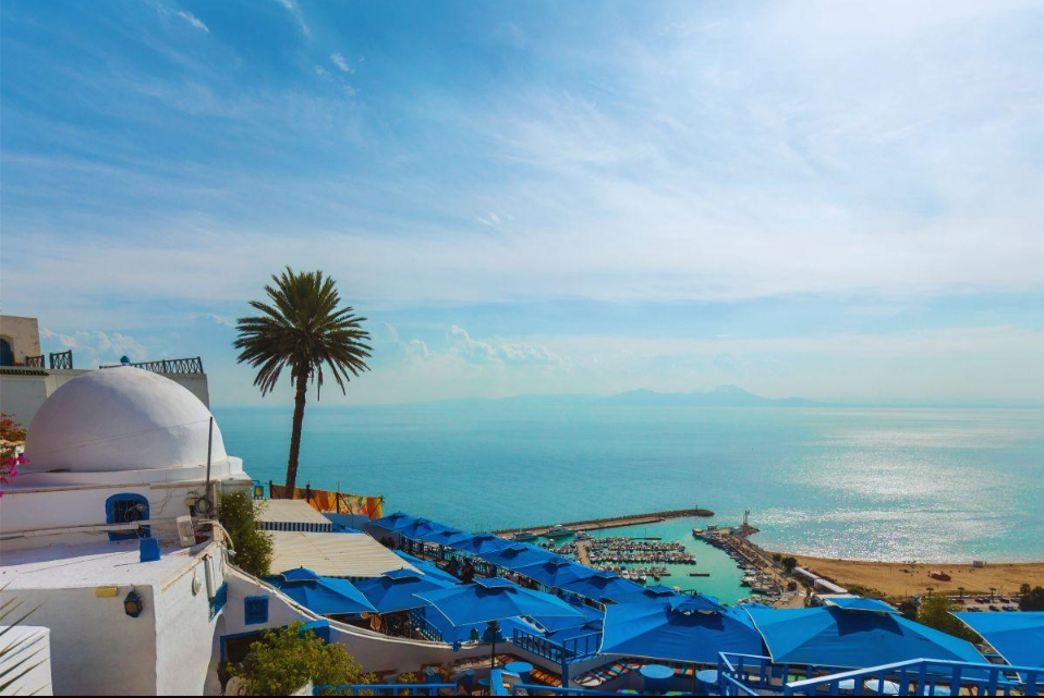 One of the most beautiful villages in Tunisia: <br> By car: 20-25 minutes <br> By taxi: ~20 minutes